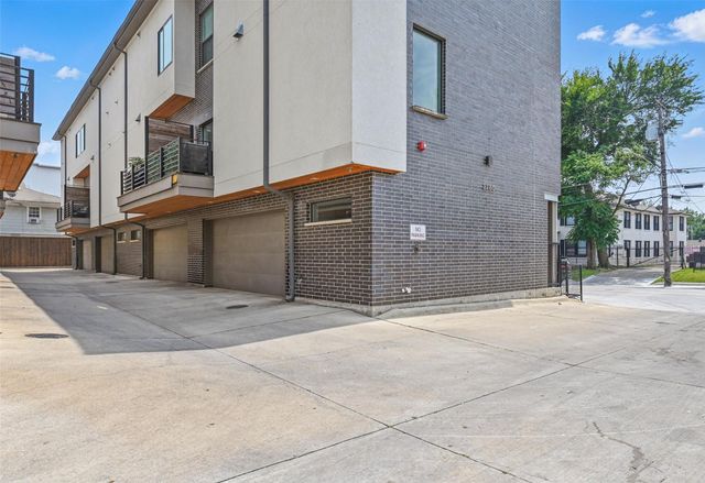 2280 N Fitzhugh Avenue 30, Dallas, TX 75204