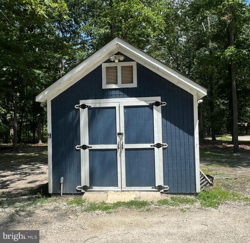 60 TRESTLE AVE, Hammonton, NJ 08037