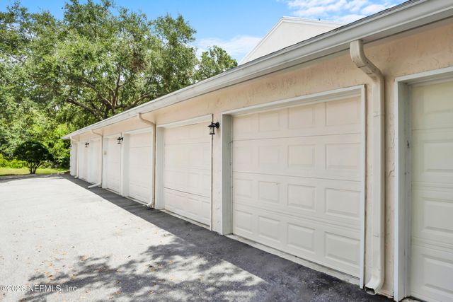 13715 RICHMOND PARK Drive N 702, Jacksonville, FL 32224