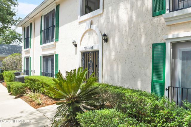 13715 RICHMOND PARK Drive N 702, Jacksonville, FL 32224