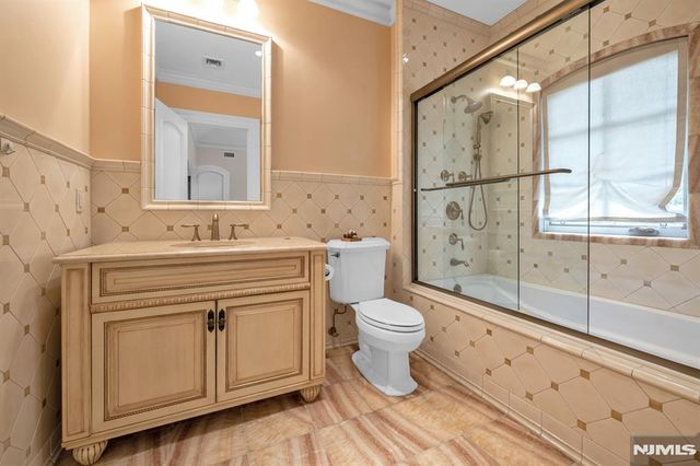 7 Buckingham Drive, Alpine, NJ 07620