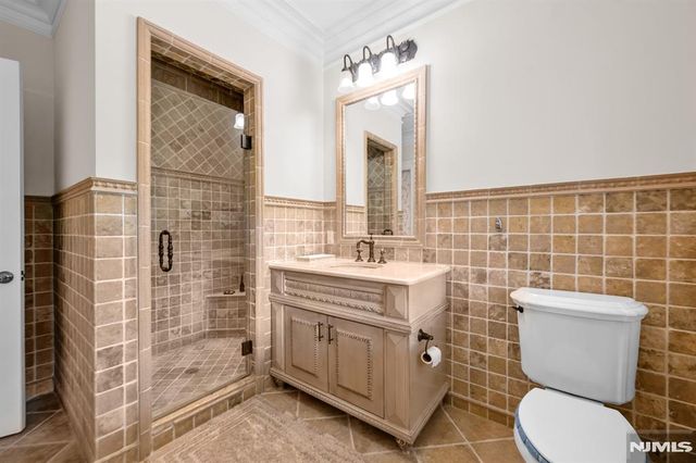 7 Buckingham Drive, Alpine, NJ 07620