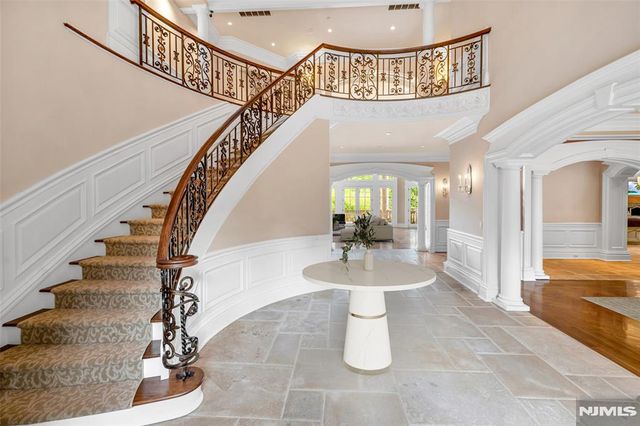 7 Buckingham Drive, Alpine, NJ 07620