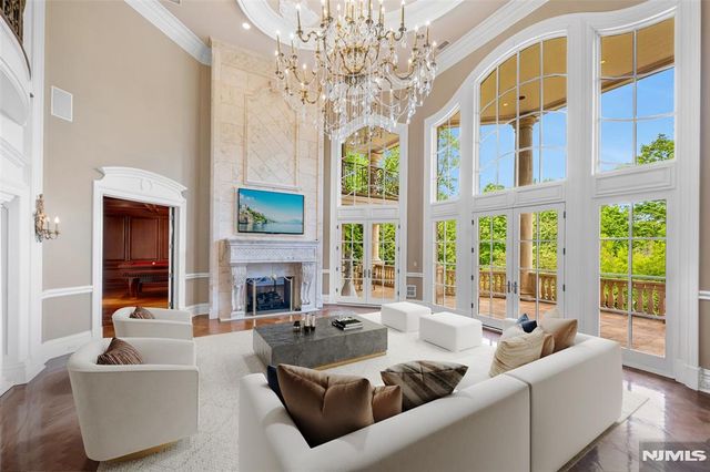 7 Buckingham Drive, Alpine, NJ 07620