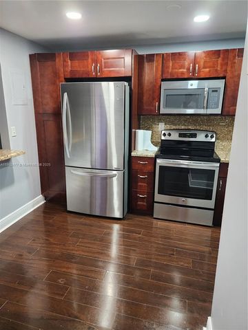 681 S Hollybrook Dr 110, Pembroke Pines, FL 33025