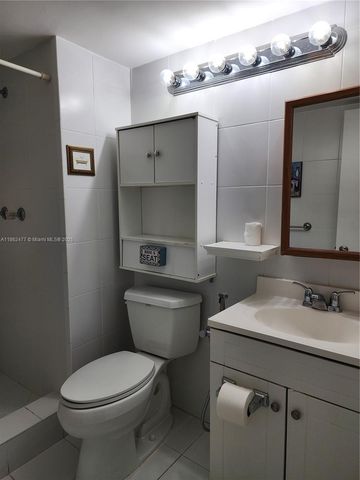 681 S Hollybrook Dr 110, Pembroke Pines, FL 33025