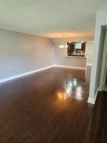 681 S Hollybrook Dr 110, Pembroke Pines, FL 33025