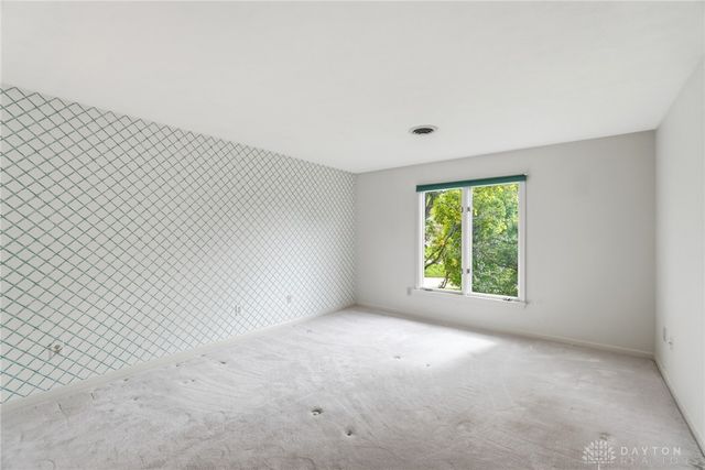 5417 Spice Bush, Centerville, OH 45429