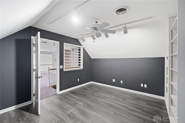 5417 Spice Bush, Centerville, OH 45429