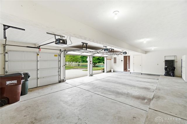 5417 Spice Bush, Centerville, OH 45429