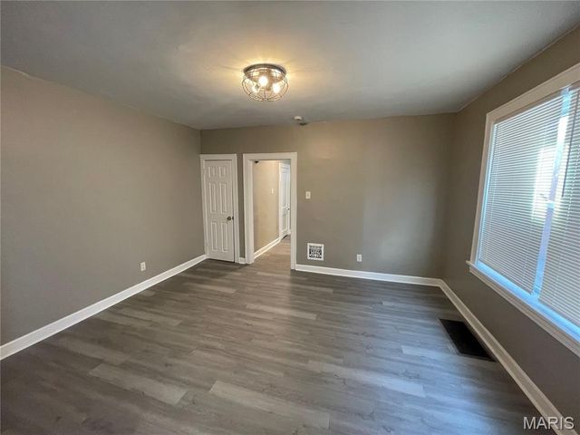 3720 Winnebago Street, St Louis, MO 63116