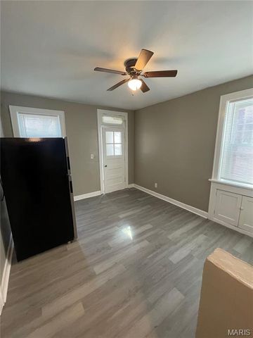 3720 Winnebago Street, St Louis, MO 63116