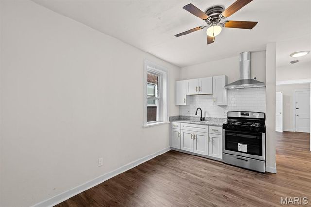 3720 Winnebago Street, St Louis, MO 63116