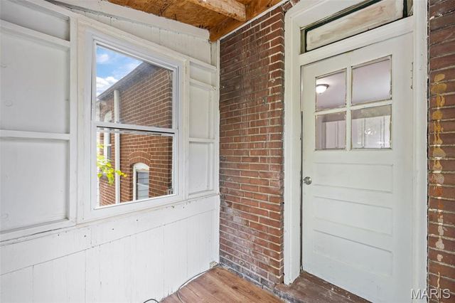 3720 Winnebago Street, St Louis, MO 63116