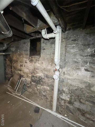 3720 Winnebago Street, St Louis, MO 63116