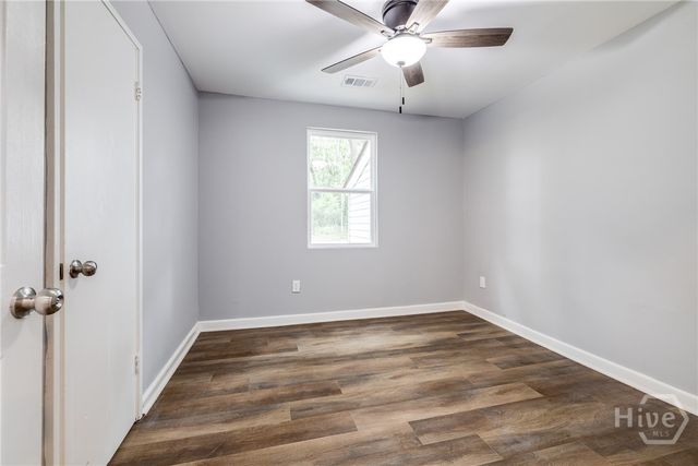 504 E Montgomery Cross Road, Savannah, GA 31406