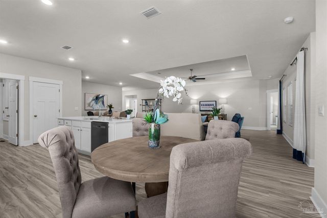 3420 Crossvine Rd, Cantonment, FL 32533