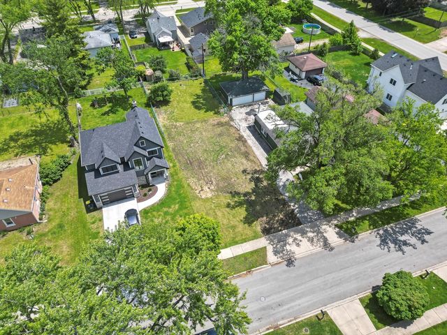 341 OAK Avenue, Wood Dale, IL 60191