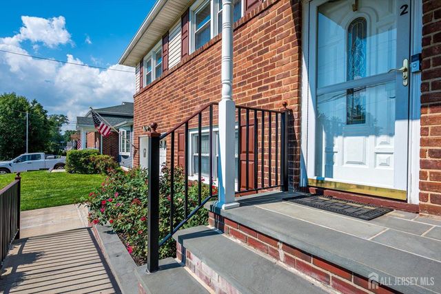 12 Dixon Drive, Woodbridge Proper, NJ 07095