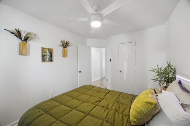 1715 Brewster Street, Houston, TX 77020