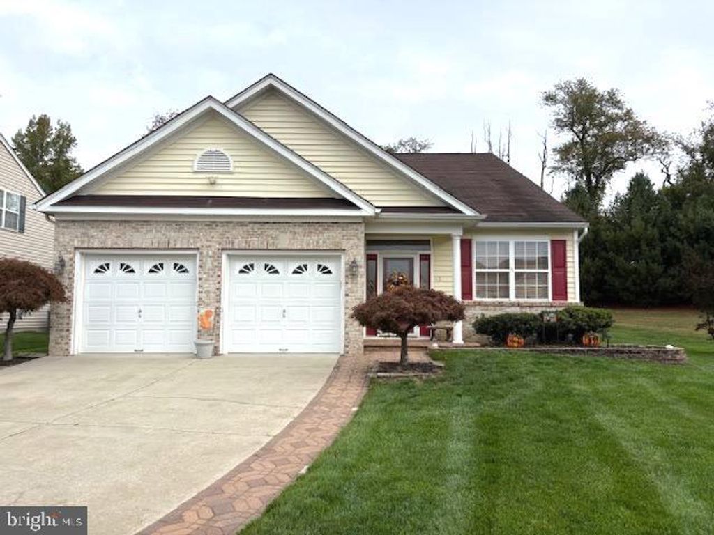 43 CASERTA DR, Sewell, NJ 08080