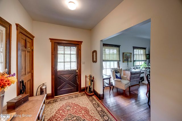 2305 Reuben Smith Rd, Loretto, KY 40037