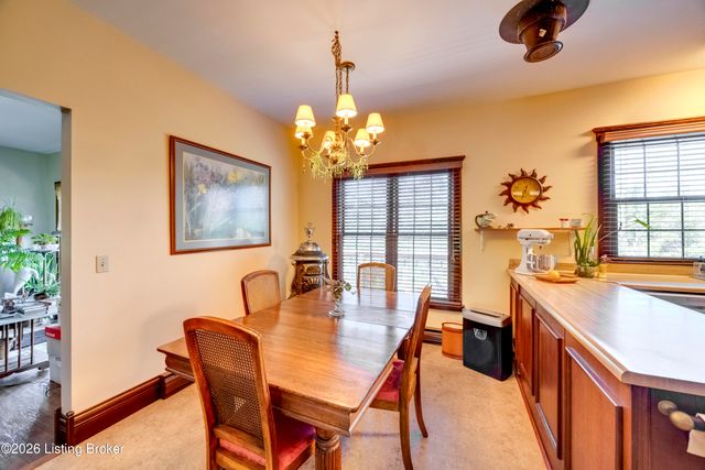 2305 Reuben Smith Rd, Loretto, KY 40037