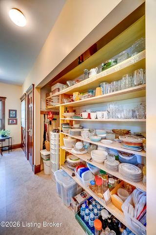 2305 Reuben Smith Rd, Loretto, KY 40037