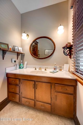 2305 Reuben Smith Rd, Loretto, KY 40037