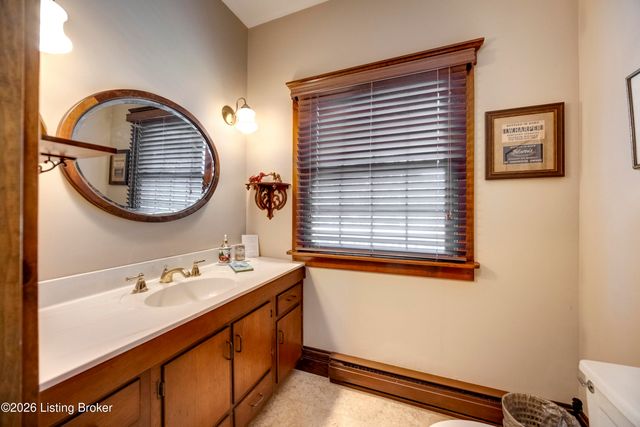 2305 Reuben Smith Rd, Loretto, KY 40037