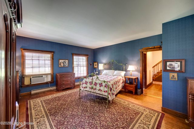 2305 Reuben Smith Rd, Loretto, KY 40037