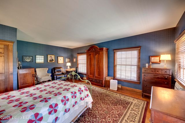 2305 Reuben Smith Rd, Loretto, KY 40037