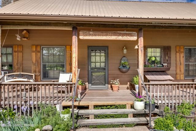 2305 Reuben Smith Rd, Loretto, KY 40037