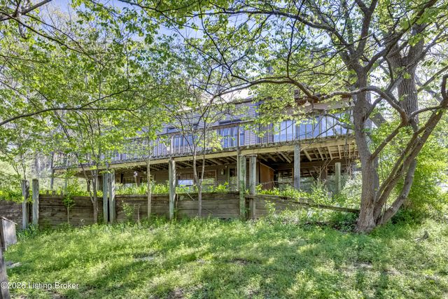 2305 Reuben Smith Rd, Loretto, KY 40037