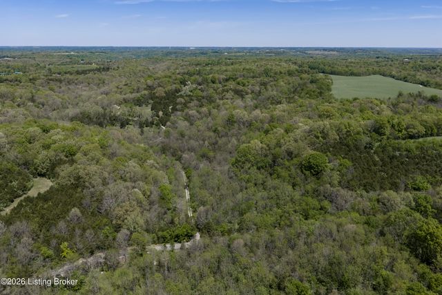 2305 Reuben Smith Rd, Loretto, KY 40037