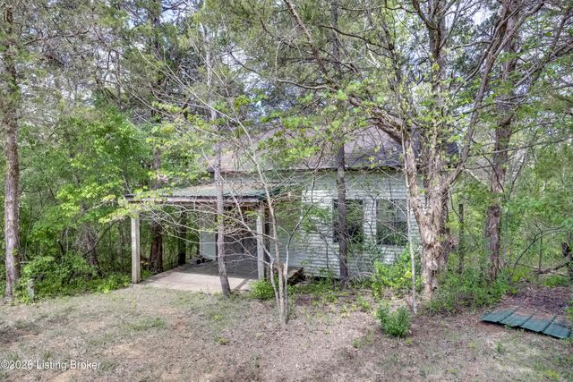 2305 Reuben Smith Rd, Loretto, KY 40037