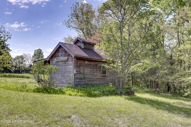 2305 Reuben Smith Rd, Loretto, KY 40037