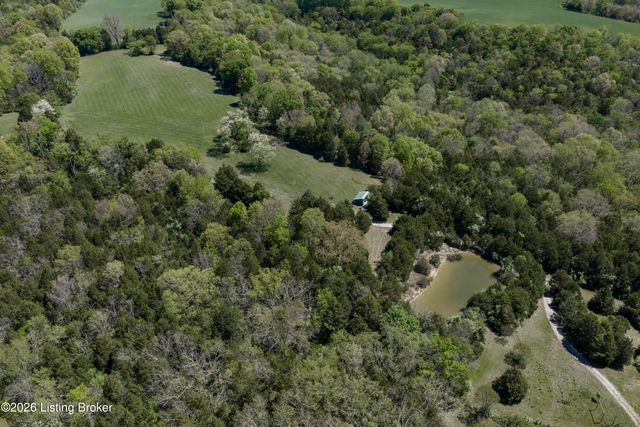 2305 Reuben Smith Rd, Loretto, KY 40037