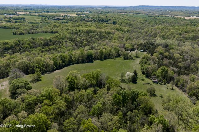 2305 Reuben Smith Rd, Loretto, KY 40037