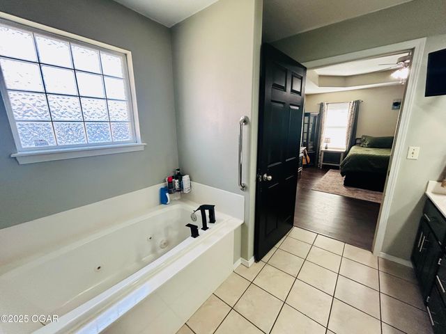 3001 S Michigan Avenue, Joplin, MO 64804