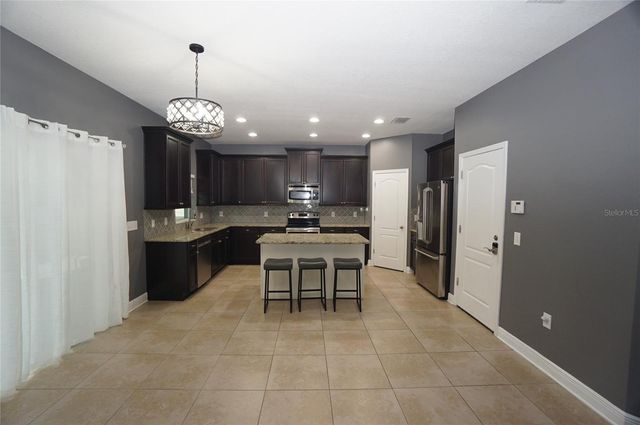 7303 S SHAMROCK ROAD, Tampa, FL 33616