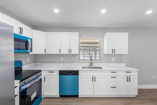 6604 RANGER DRIVE, Tampa, FL 33615