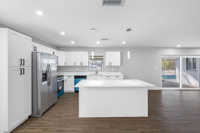 6604 RANGER DRIVE, Tampa, FL 33615