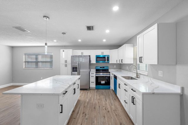 6604 RANGER DRIVE, Tampa, FL 33615