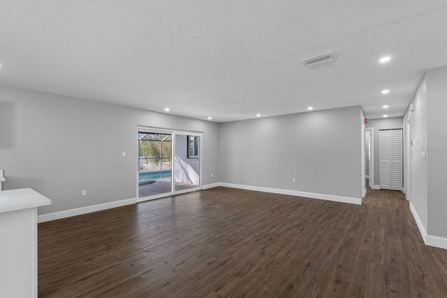 6604 RANGER DRIVE, Tampa, FL 33615