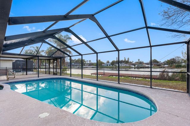 6604 RANGER DRIVE, Tampa, FL 33615