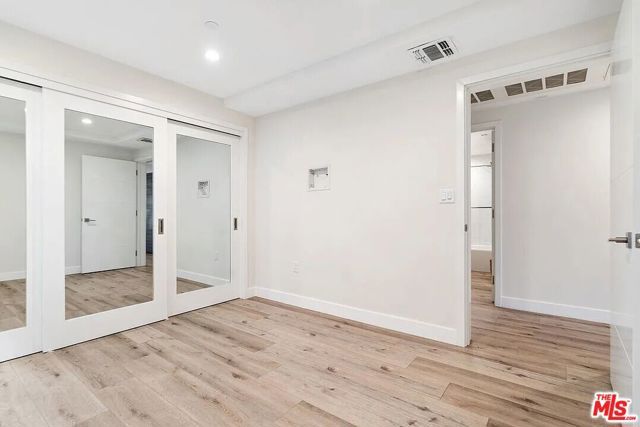 846 S Mariposa Avenue 403, Los Angeles, CA 90005