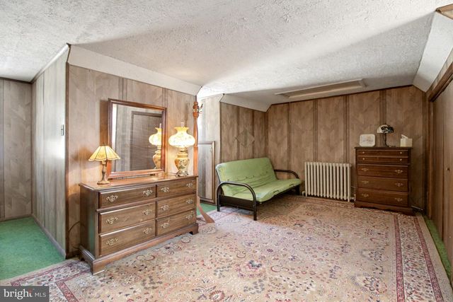 169 W WESTON PL, Shenandoah, PA 17976