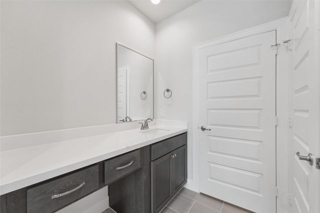 2706 Grand Fountains Drive C, Houston, TX 77054