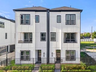 2706 Grand Fountains Drive C, Houston, TX 77054